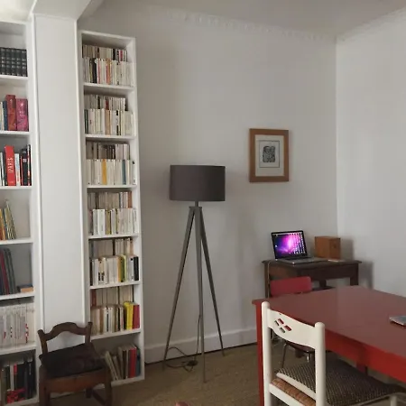 Xiv Appartement *